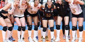 VakıfBank, 2023’ü galibiyetle tamamladı!