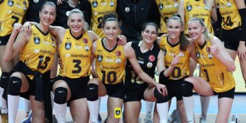 VakıfBank, Jedinstvo Stara Pazova’yı rahat geçti!