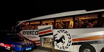 Tokat’ta yolcu otobüsüne ateş açıldı