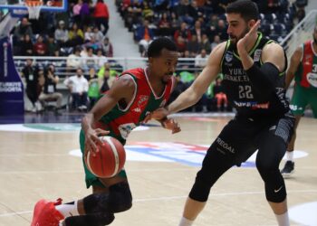 Yukatel Merkezefendi, evinde Pınar Karşıyaka’yı geçti!