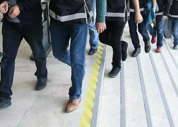 İstanbul merkezli “KAFES-29” operasyonunda 2 suç örgütü çökertildi