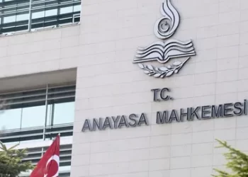 AYM’den gece alkollü içki satışı yasağına ilişkin karar