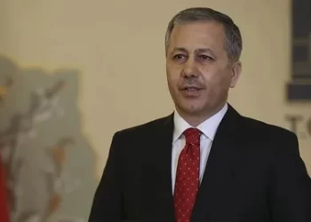 Kırmızı bültenle aranan 10 şahıs ‘KAFES-30’ operasyonuyla yakalandı