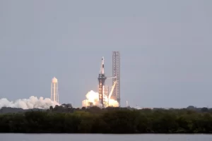Turkiyenin Ilk Astronotu Alper Gezeravcinin Uzay Yolculugu Basladi1 habermeydan