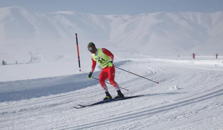 Yuksekova ilcesi artik terorle degil sporla aniliyor habermeydan