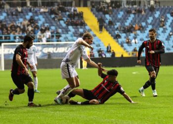 Adana Demirspor Türkiye kupasında 24 Erzincanspor’a elendi!