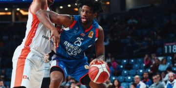 Anadolu Efes, Bodrum’dan galibiyetle döndü!