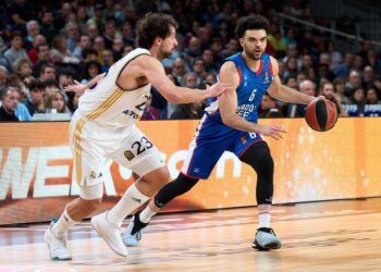Anadolu Efes, deplasmanda Real Madrid’e 4 uzatma sonunda kaybetti!
