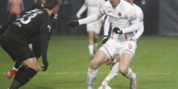Antalyaspor, deplasmanda Pendikspor’u tek golle geçti!