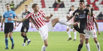 Antalyaspor ile Alanyaspor yenişemedi!