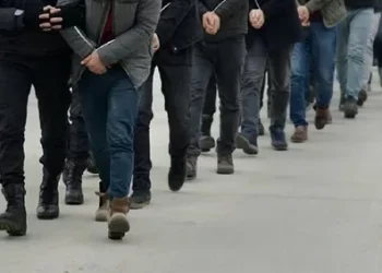“Çember-11” operasyonlarında arama kaydı bulunan 3.209 firari yakalandı