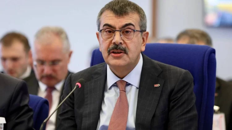 Milli Eğitim Bakanı Yusuf Tekin, 13 Mayıs Türk Dil Bayramı dolayısıyla paylaşımda bulundu.