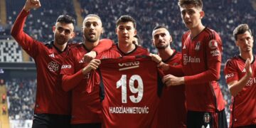 Beşiktaş, evinde Eyüpspor’u 4 golle geçti!