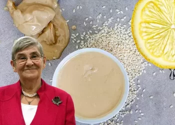 Yaşlanmayı geciktirip saçları ışıl ışıl yapıyor! Canan Karatay’dan tavsiye