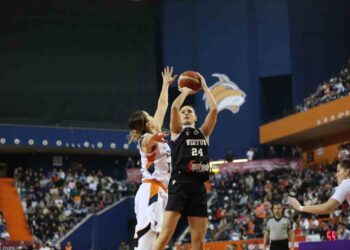 Çukurova Basketbol, evinde Virtus Bologna’yı mağlup etti!