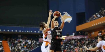 Çukurova Basketbol, evinde Virtus Bologna’yı mağlup etti!