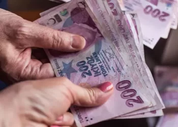 Meclis’te emeklilere ilave zam tartışmaları başladı