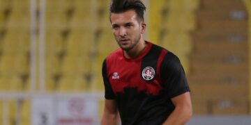 Fatih Karagümrük, Darri ve Dituro ile yollarını ayırdı!