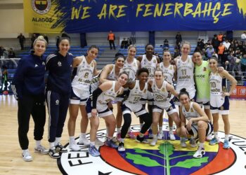 Fenerbahçe Alagöz Holding, Kupada yarı finale yükseldi! Fenerbahçe Alagöz Holding, Kupada yarı finale yükseldi!