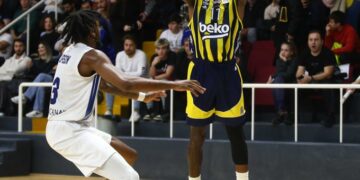 Fenerbahçe Beko, deplasmanda rahat kazandı!