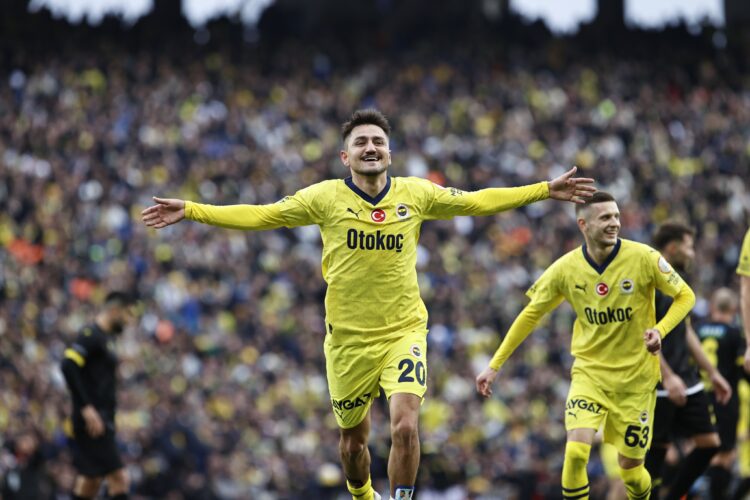 Fenerbahçe, deplasmanda İstanbulspor'u farklı geçti! fenerbahce deplasmanda istanbulspor u farkli gecti habermeydan