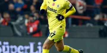Fenerbahçe, Gaziantep FK’yi deplasmanda tek golle devirdi!
