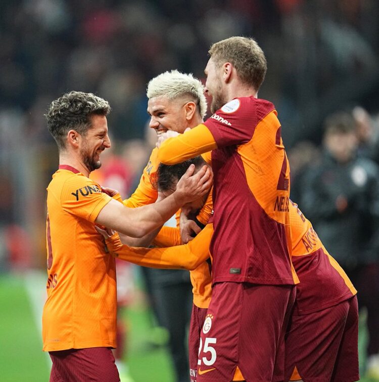 galatasaray istanbulspor u 3 golle devirdi habermeydan