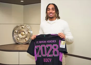 Galatasaray, Sacha Boey’i KAP’a bildirdi!