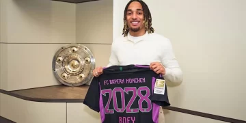 Galatasaray, Sacha Boey’i KAP’a bildirdi!