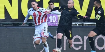 İstanbulspor ile Samsunspor puanları paylaştı!