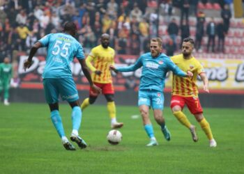 Kayserispor, evinde Sivasspor’a kaybetti!