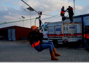 Muş’ta gönüllülere AFAD’dan arama kurtarma eğitimi!