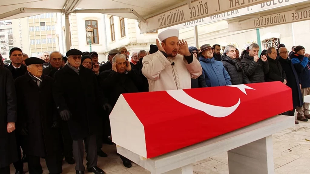 Mustafa Aysan'ın cenazesi son yolculuğuna uğurlandı mustafa aysan habermeydan