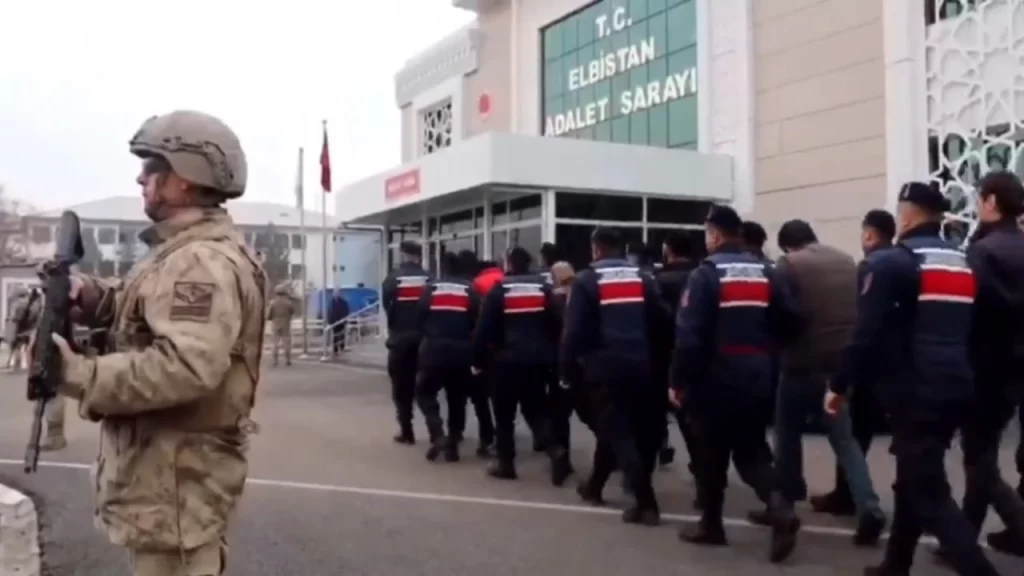 Narkogüç-44 operasyonunda 163 kişi yakalandı narkoguc 44 operasyonlarinda 163 zehir taciri ve sokak saticisi yakalandi habermeydan