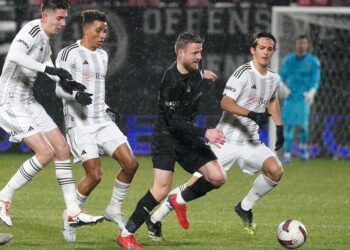 Pendikspor, Beşiktaş’ı 4 golle devirdi!
