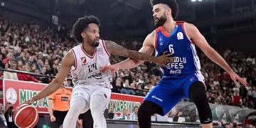 Pınar Karşıyaka, evinde Anadolu Efes’i farklı geçti!