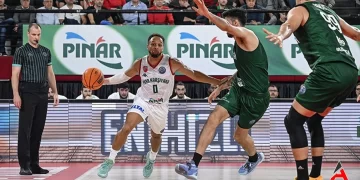 Pınar Karşıyaka, evinde Breogan’ı yenip seride 1-0 öne geçti!