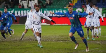 Rizespor, evinde Adana Demirspor’u tek golle yendi!