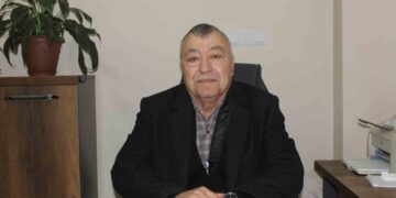 Sinop’un Taçahmet köyü muhtarı 35 yıl sonra artık veda ediyor