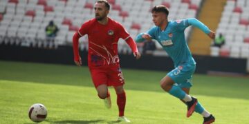 Sivasspor, evinde Keçiörengücü’nü kupadan eledi!