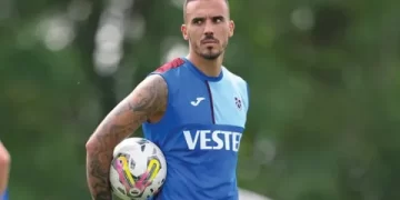 Trabzonspor’lu Kourbelis, Fatih Karagümrük’te!