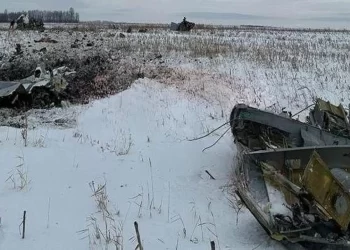 Ukraynalı askeri esirleri taşıyan uçak düştü: 74 ölü