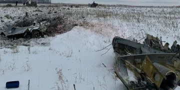 Ukraynalı askeri esirleri taşıyan uçak düştü: 74 ölü