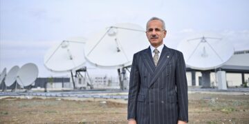 Bakan Uraloğlu: AFAD araçlarına uydu terminali kuruldu