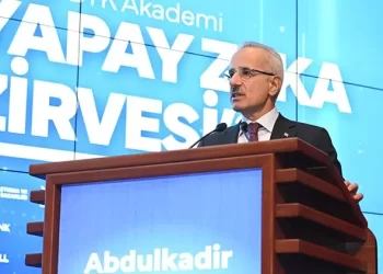 Uraloğlu açıkladı: Kendi yazılımlarımızla sayısız siber saldırıyı engelledik Uraloğlu açıkladı: Kendi yazılımlarımızla sayısız siber saldırıyı engelledik