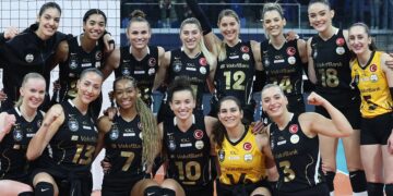 VakıfBank, şampiyonlar Ligi’nde play-off turuna yükseldi!