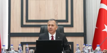 Bakan Yerlikaya açıkladı: Siber suçlarla mücadelede 79 şüpheli yakalandı Bakan Yerlikaya: Hedef trafikte ‘sıfır can kaybı’