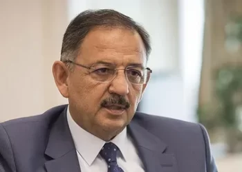 Bakan Özhaseki: 6 binden fazla konutu dağıttık