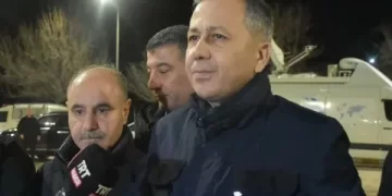 Bakan Yerlikaya: 9 işçi toprak altında kurtarma çalışmaları sürüyor