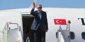 Erdoğan Birleşik Arap Emirlikleri’ne gitti